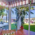 The Jasmin House By Lovelystay